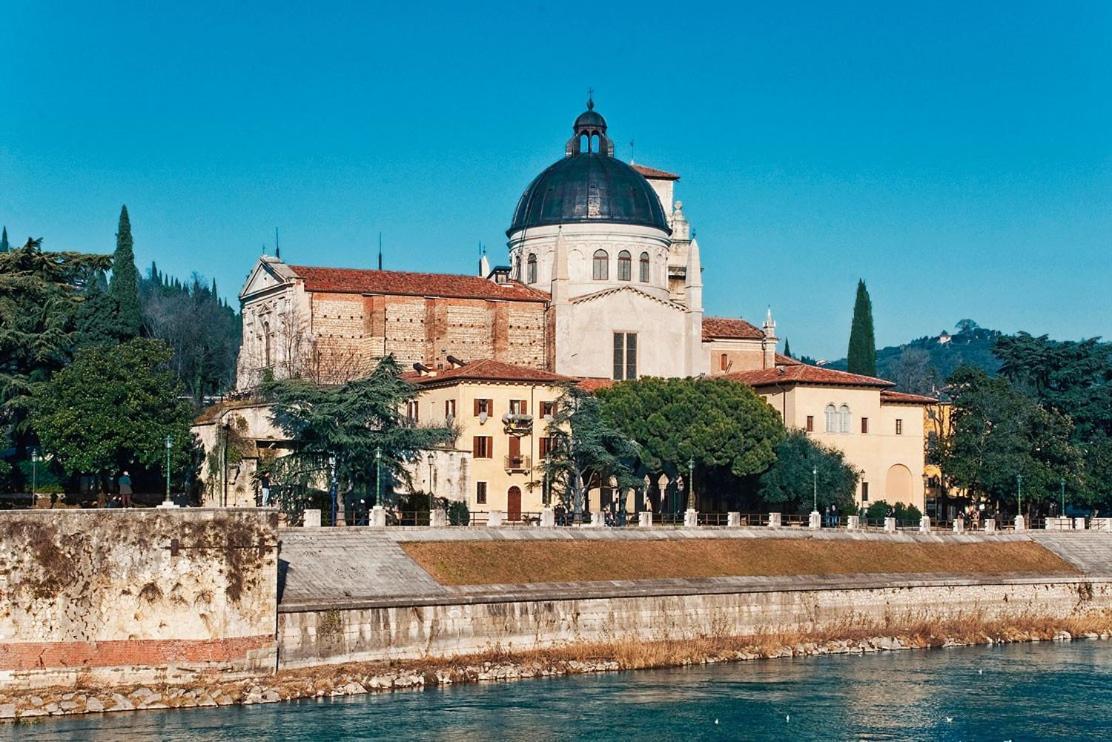 Arena - Verona Centro - Appartamento Elegante Dış mekan fotoğraf